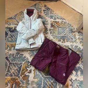 Women’s Stio Ski Set